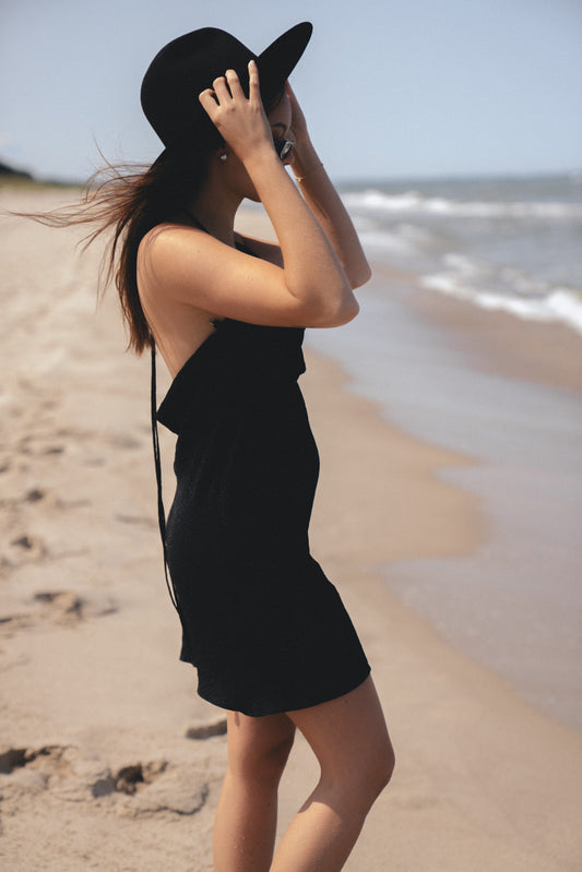 The KEY Dress Noir