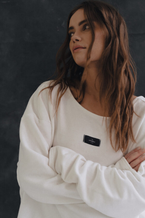 ELLISE Hoodie Cream - Image 4